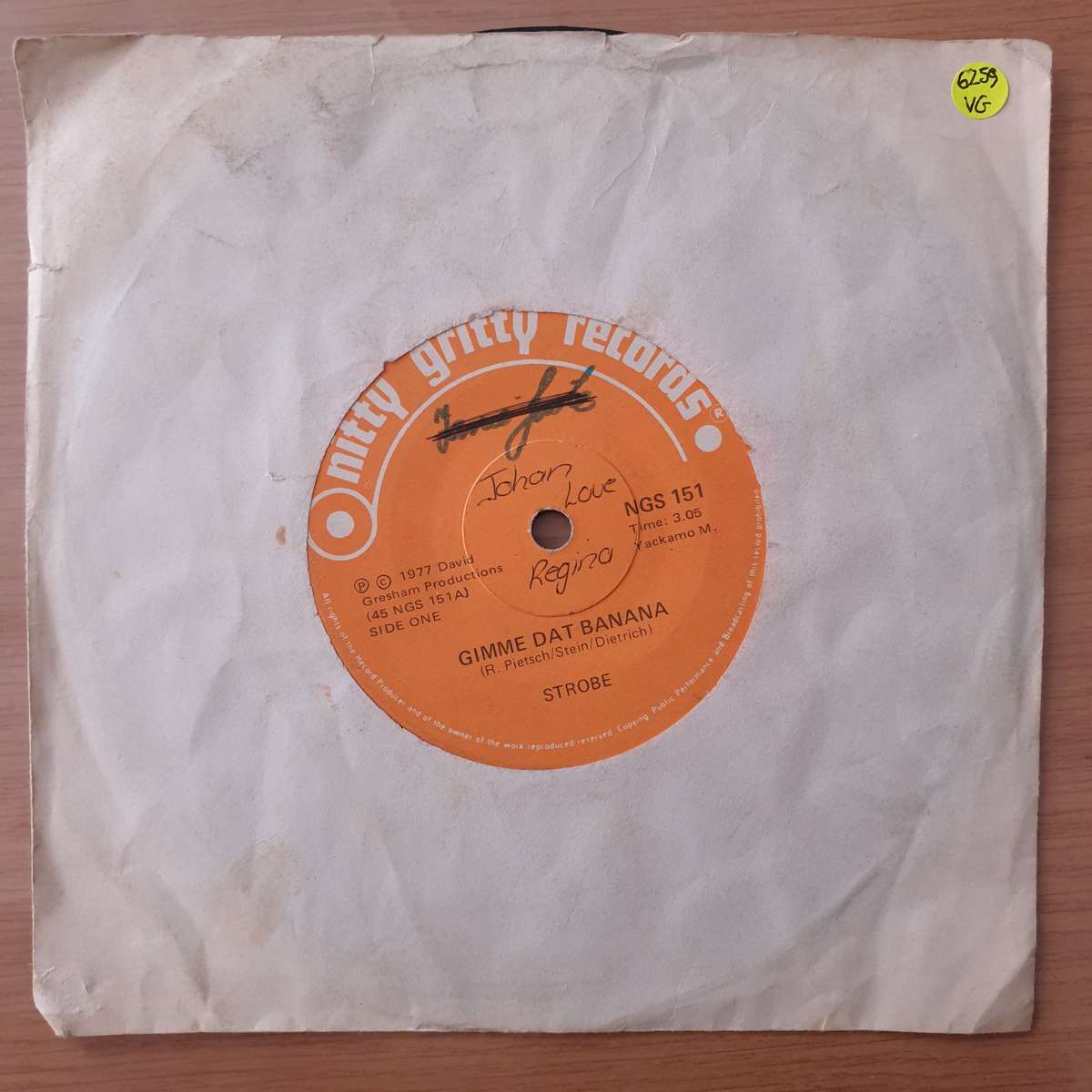 Strobe  Gimme Dat Banana / Funky Jungle - Vinyl 7" Record - Very-Good Quality (VG)  (verry7)