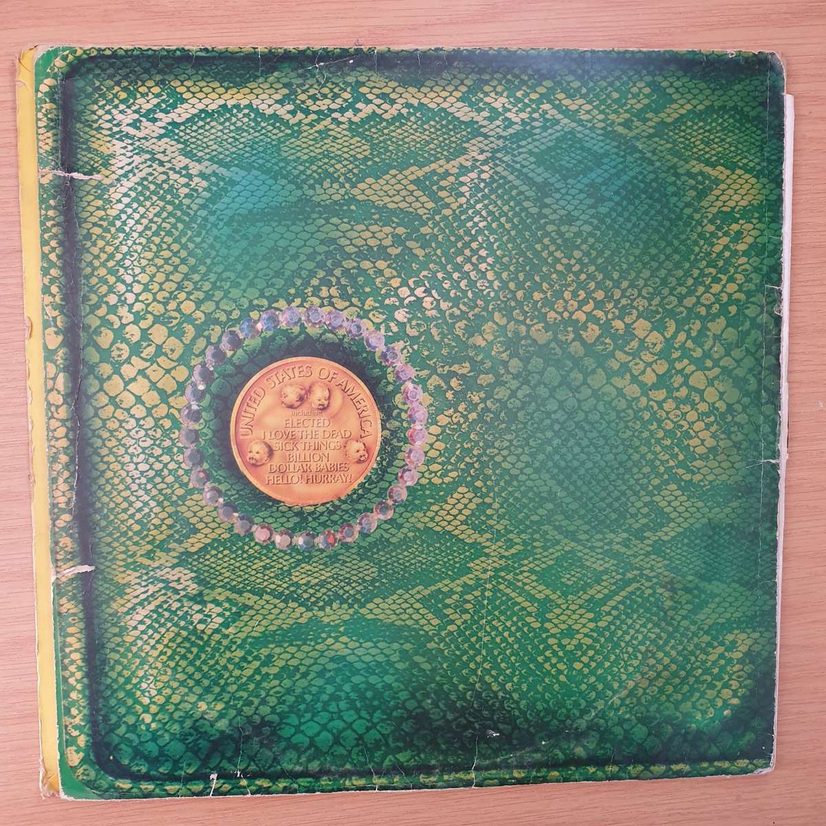 Alice Cooper  Billion Dollar Babies - Vinyl LP Record - Very-Good- Quality (VG-) (minus)