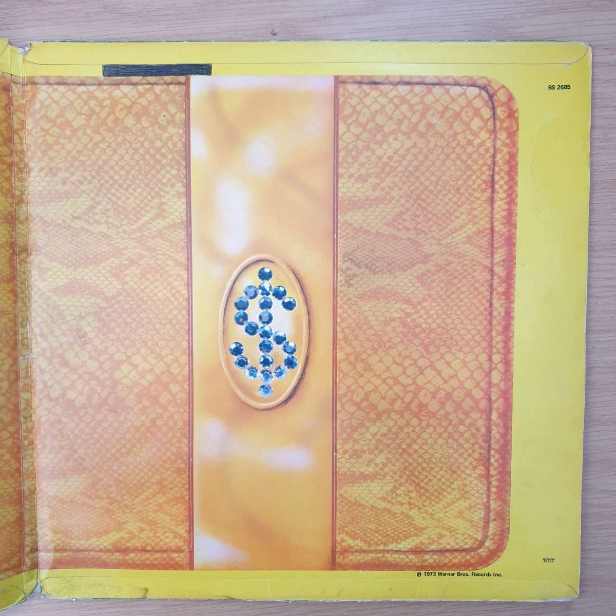 Alice Cooper  Billion Dollar Babies - Vinyl LP Record - Very-Good- Quality (VG-) (minus)