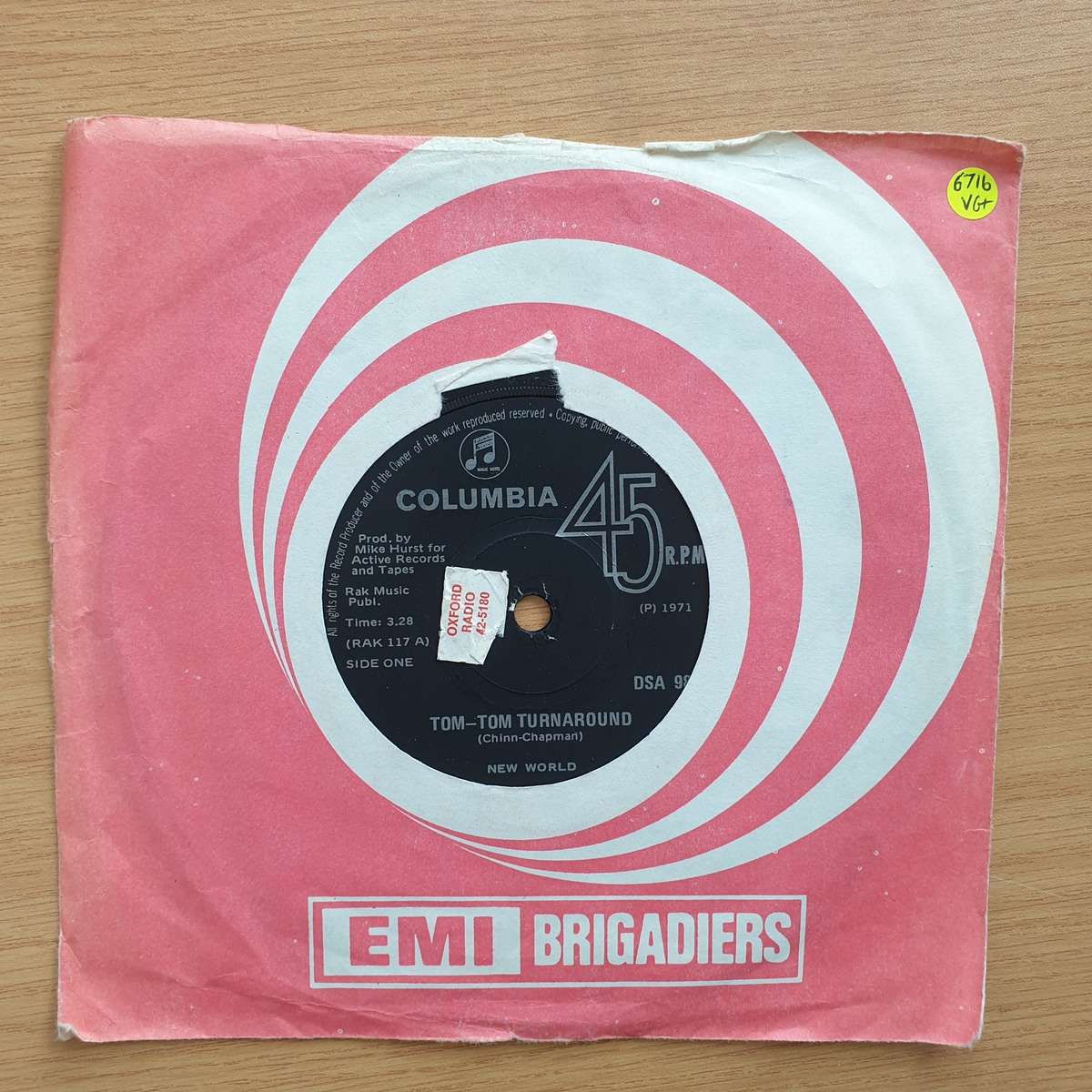 New World  Tom-Tom Turnaround - Vinyl 7" Record - Very-Good+ Quality (VG+) (verygoodplus7)