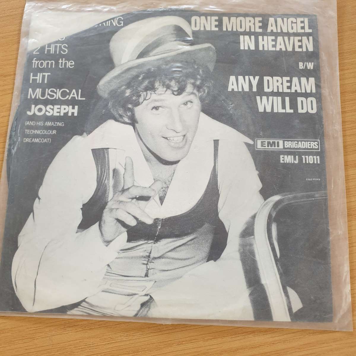 Richard Loring  One More Angel In Heaven / Any Dream Will Do - Vinyl 7" Record  (VG+)