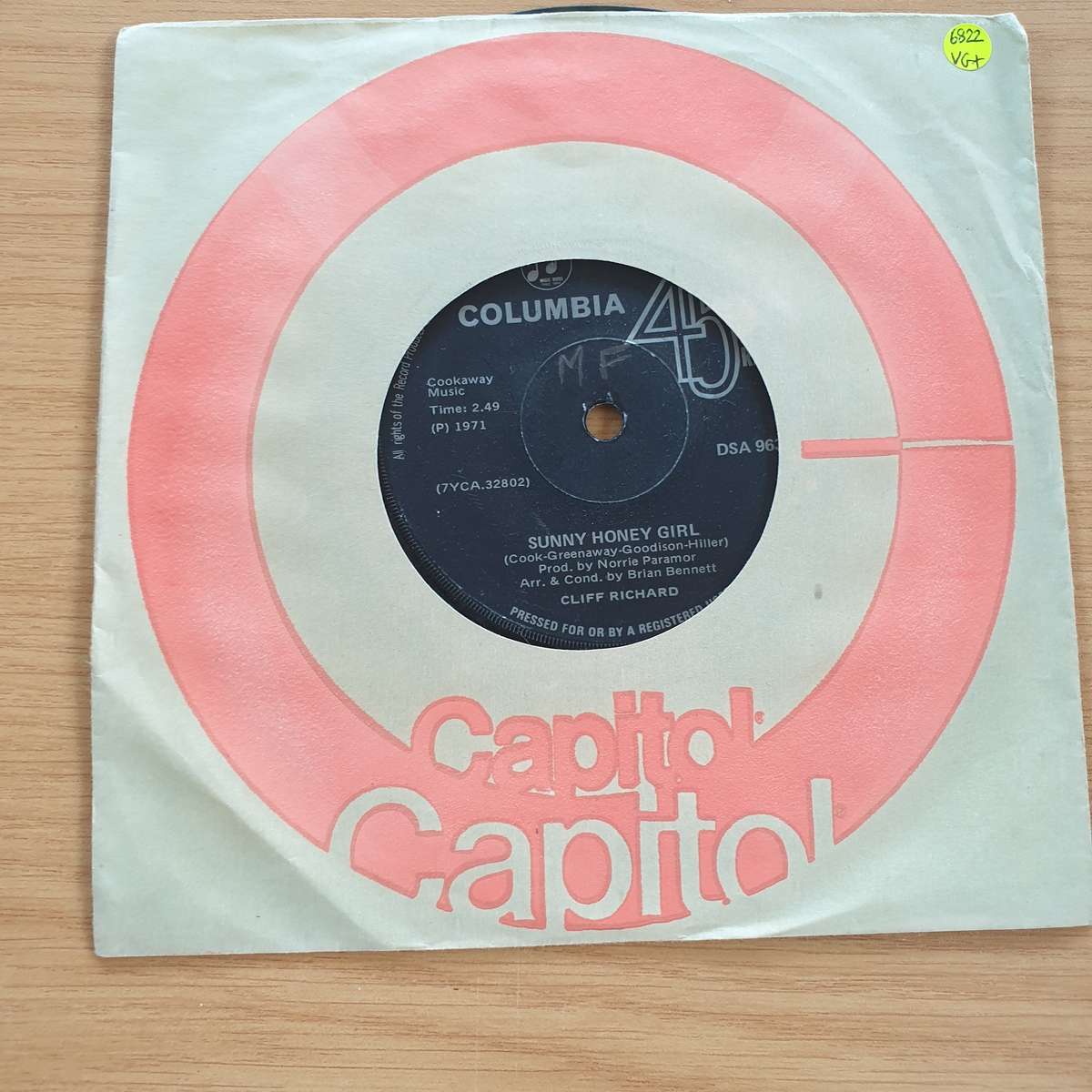 Cliff Richard  Sunny Honey Girl - Vinyl 7" Record  (VG+)
