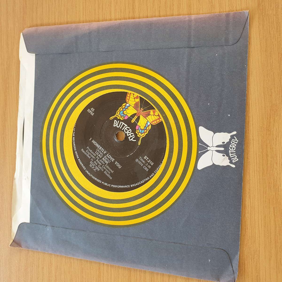 Lilac Rose  Ragdoll / I Honestly Love You | Vinyl 7" Single | (VG+)