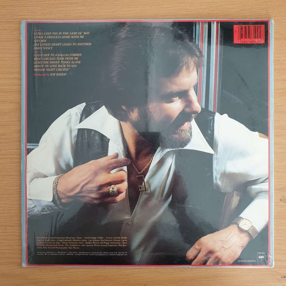 Moe Bandy  I Still Love You In The Same Ol' Way - Vinyl LP Record (VG+)