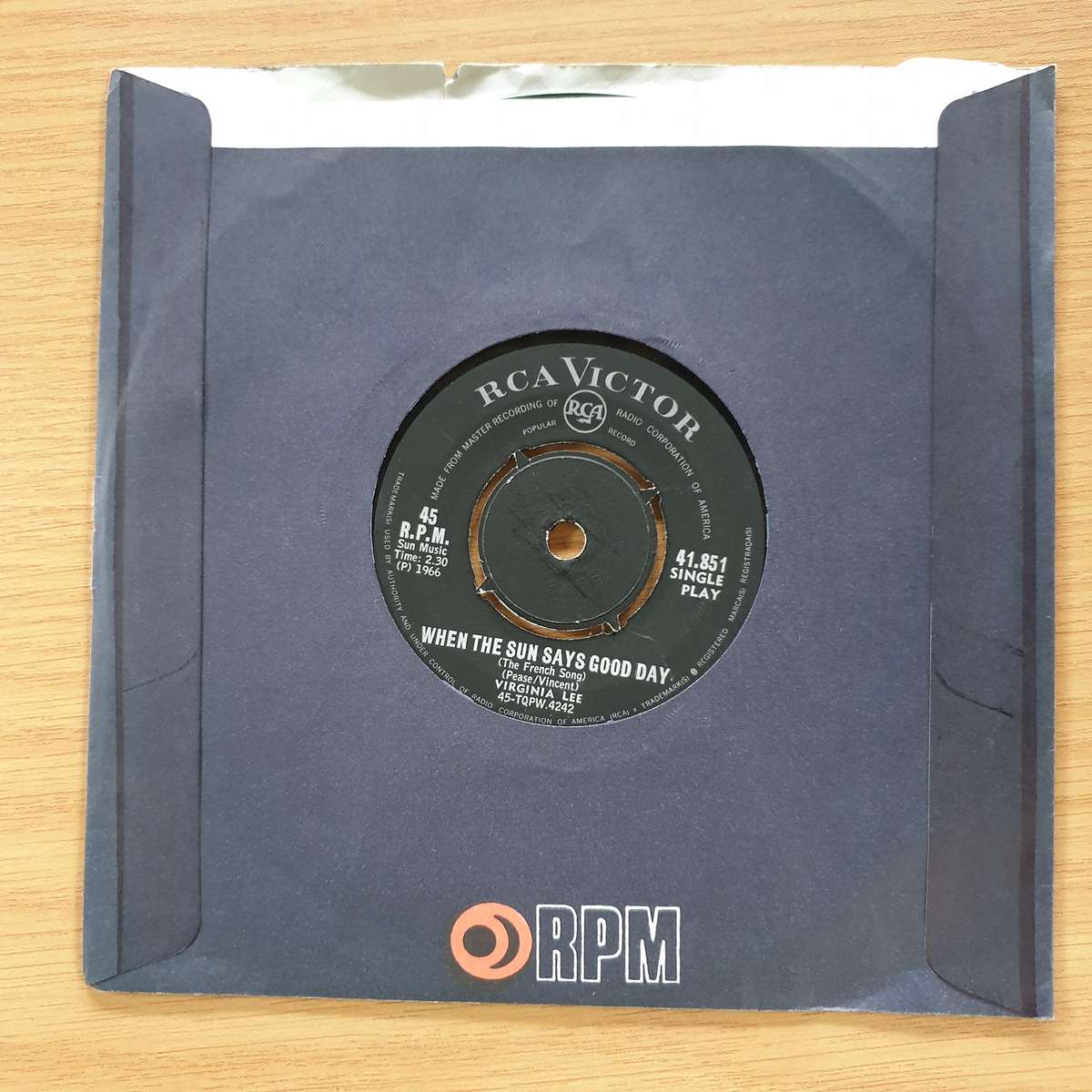 Virginia Lee - Darling It's Wonderful / When The Sun Says Good Day | Vinyl 7" Single | (VG+)