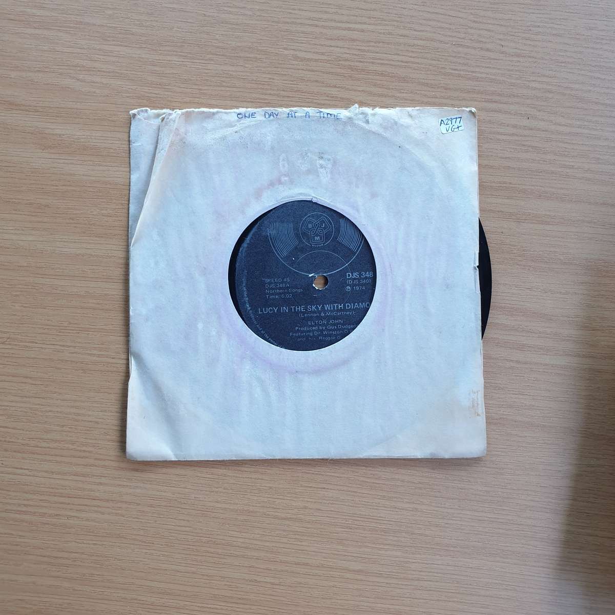 Elton John  Lucy In The Sky With Diamonds   | Vinyl 7" Single | (VG+)