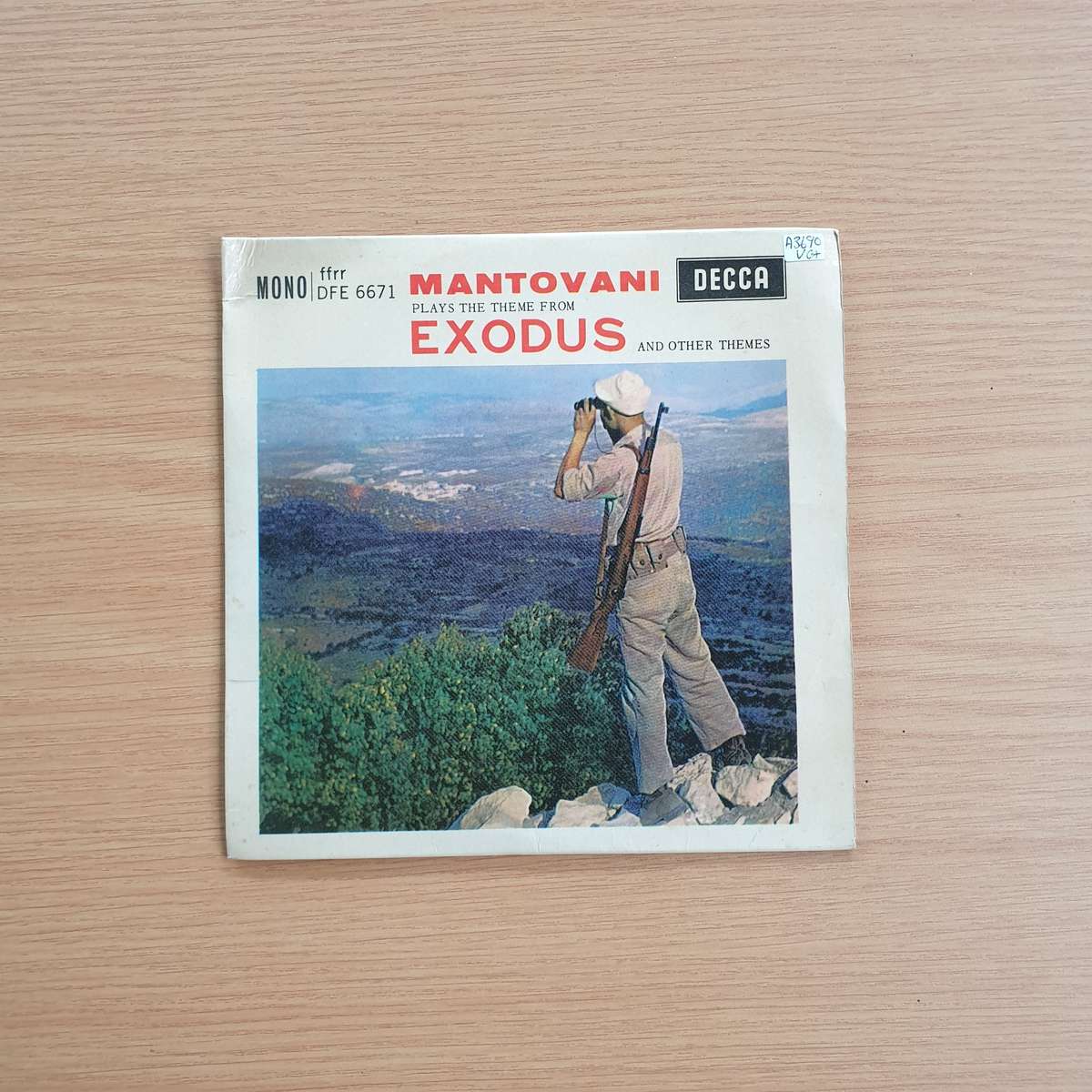 Mantovani  Plays The Theme From Exodus And Other Themes   | Vinyl 7" Single | (VG+)