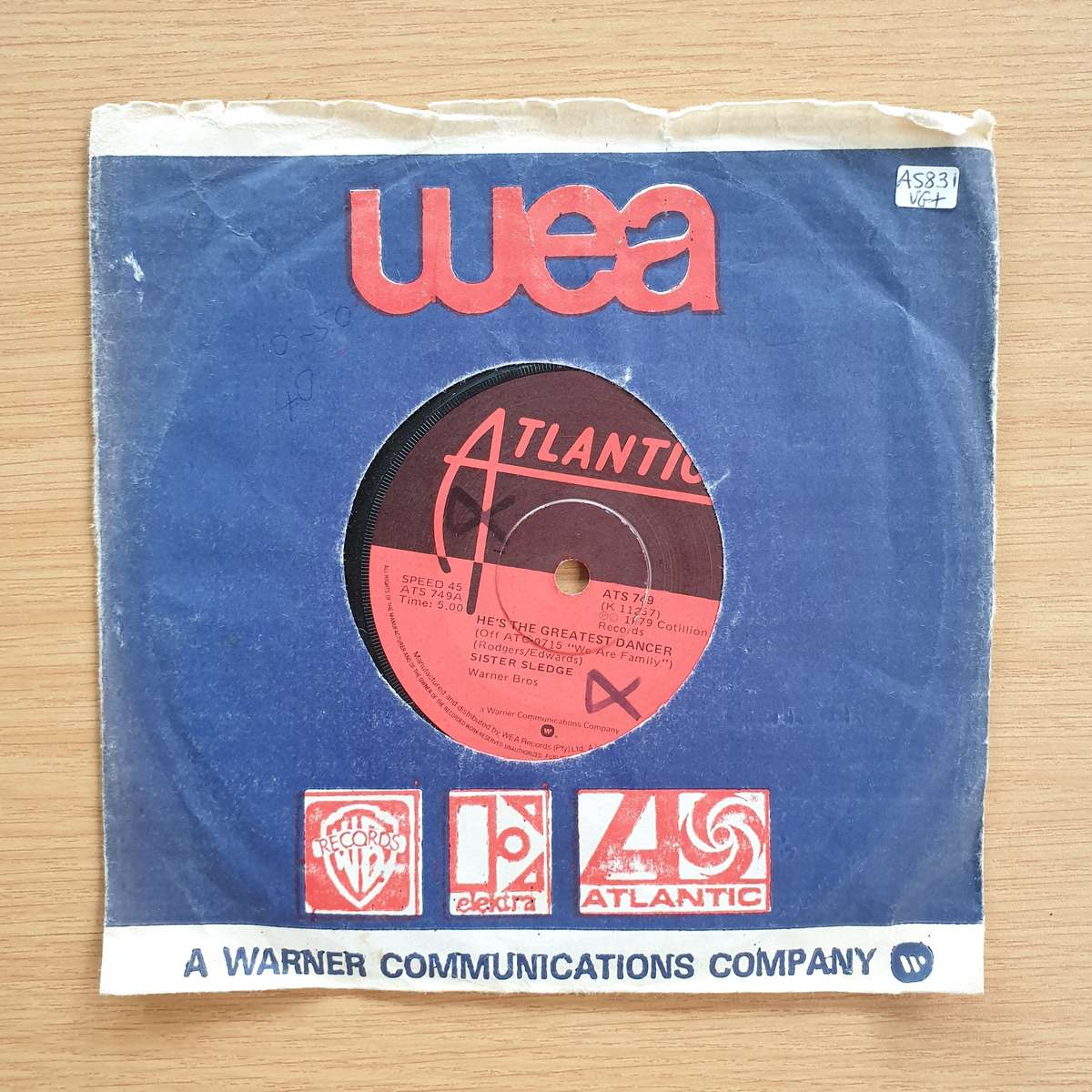 Sister Sledge - He's The Greatest Dancer / Somebody Loves Me   | Vinyl 7" Single | (VG+)