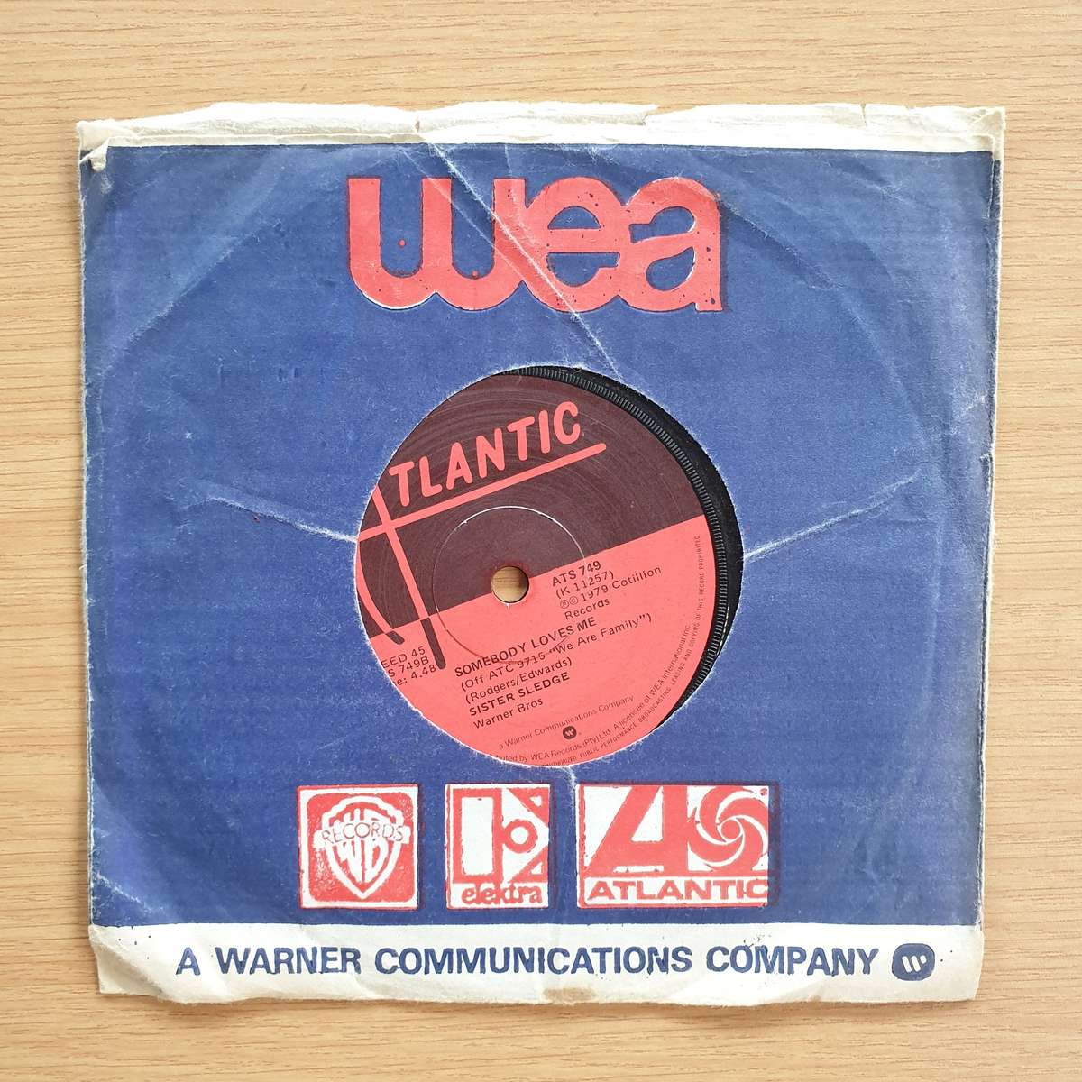 Sister Sledge - He's The Greatest Dancer / Somebody Loves Me   | Vinyl 7" Single | (VG+)