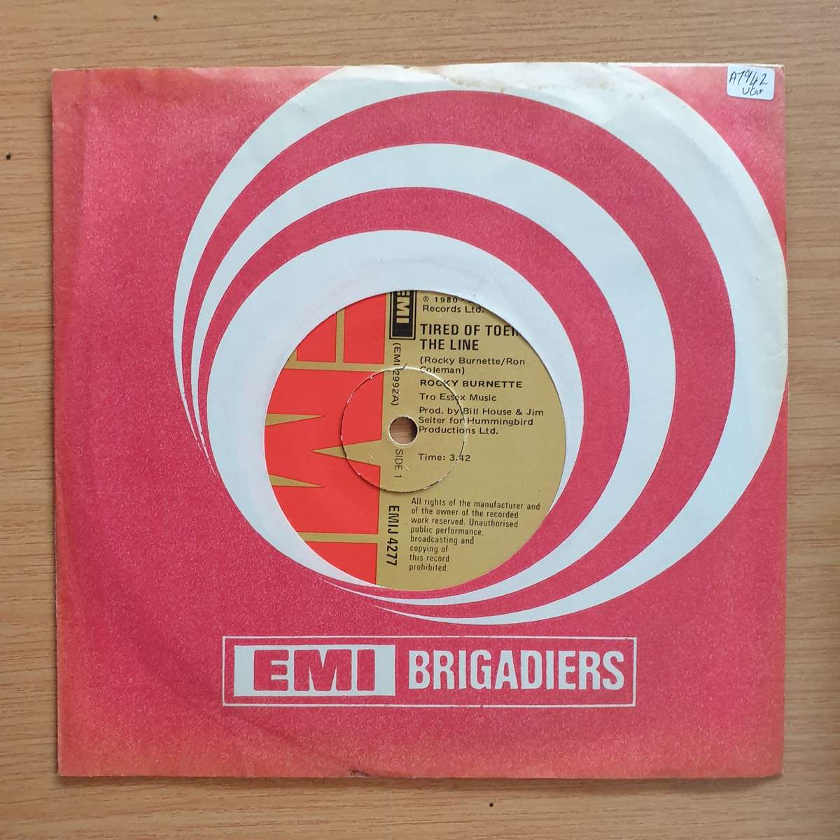 Rocky Burnette  Tired Of Toein' The Line | Vinyl 7" Single | (VG+)