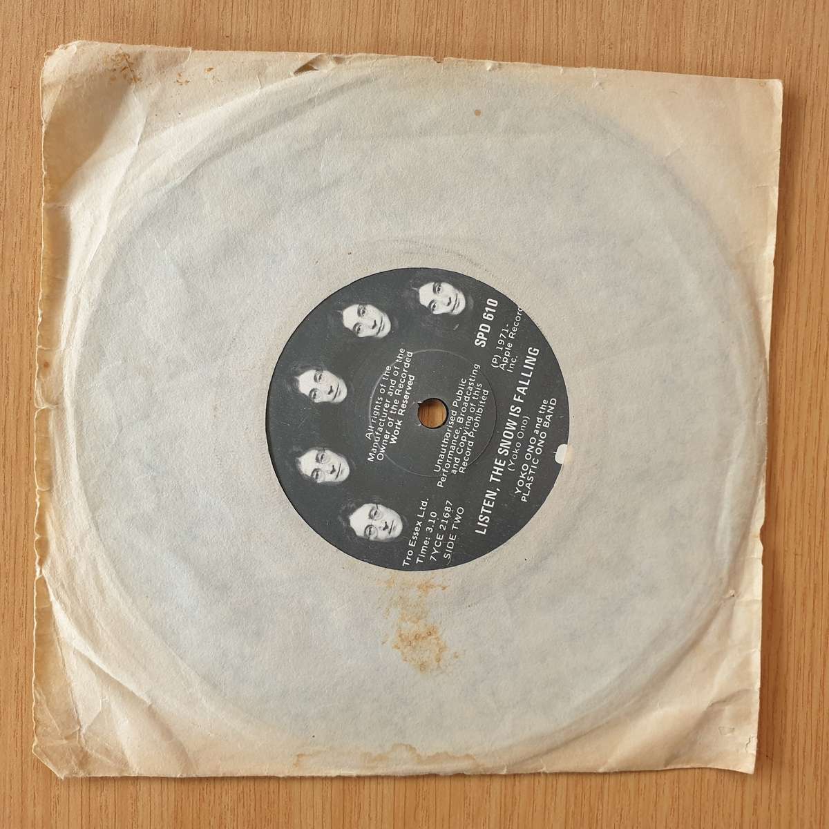 John & Yoko* & The Plastic Ono Band  Happy Xmas (War Is Over)  | Vinyl 7" Single | (VG+)