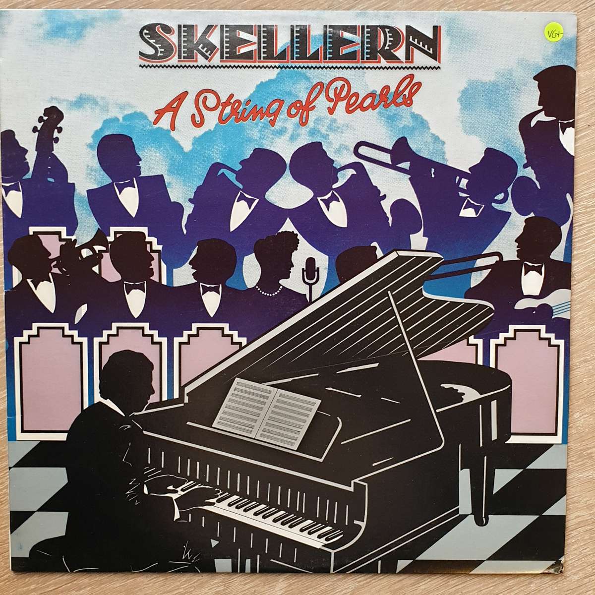Skellern - A String Of Pearls - Vinyl LP Record - Opened  - Very-Good+ Quality (VG+)