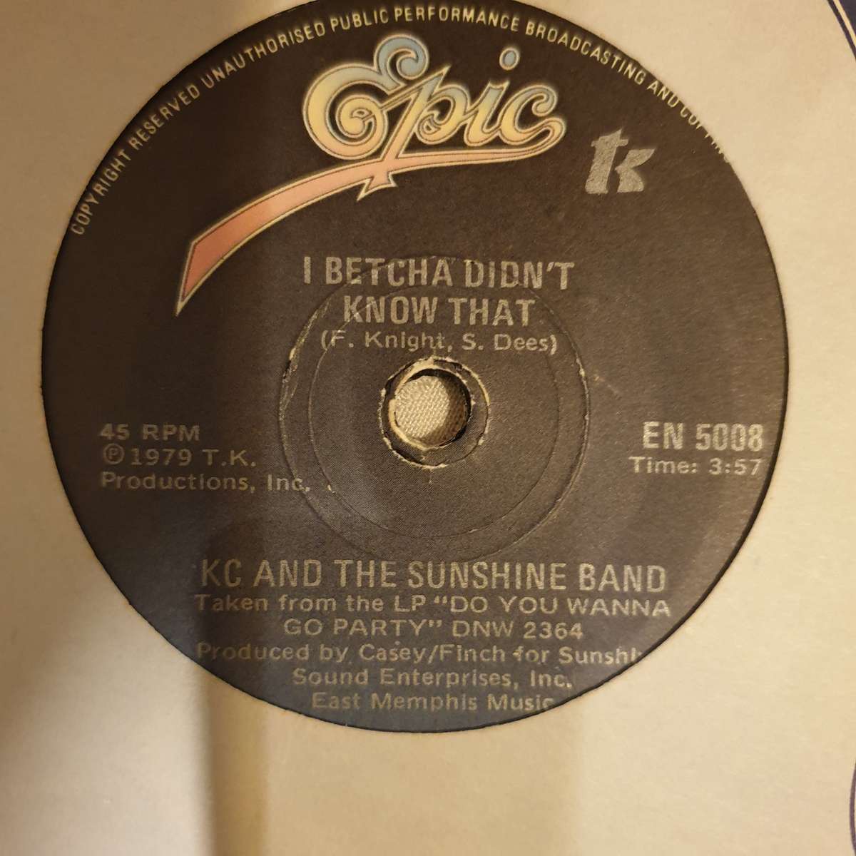 KC And The Sunshine Band  Please Don't Go - Vinyl 7" Record - Very-Good+ Quality (VG+)