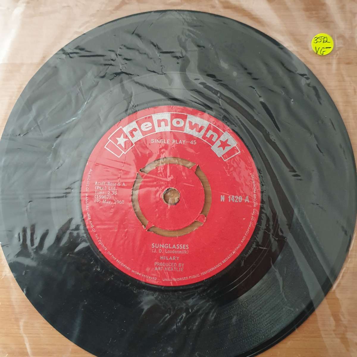 Hilary  Sunglasses - Vinyl 7" Record - Opened  - Very-Good- Quality (VG-) (verygoodminus)