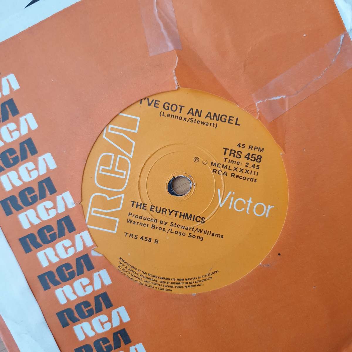 Eurythmics  Love Is A Stranger - Vinyl 7" Record - Very-Good+ Quality (VG+) (verygoodplus)