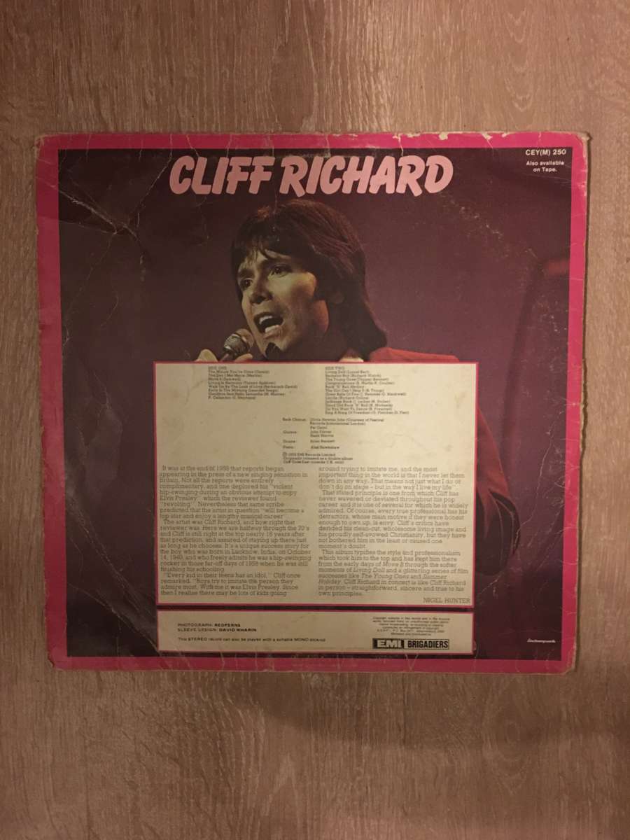 Cliff Richard - Live - 18 Great Songs - Vinyl LP Record - Opened  - Good+ Quality (G+)