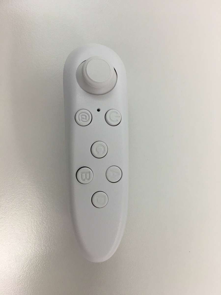 VR Bluetooth Remote for VR Gaming  and Photos for Apple and Android phones