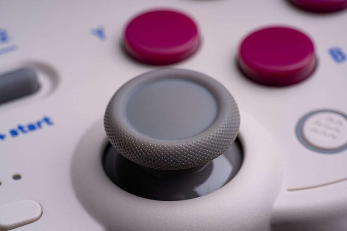 8BitDo Pro 2 Bluetooth Controller Hall Effect Nintendo Switch/Switch 2, PC, Android