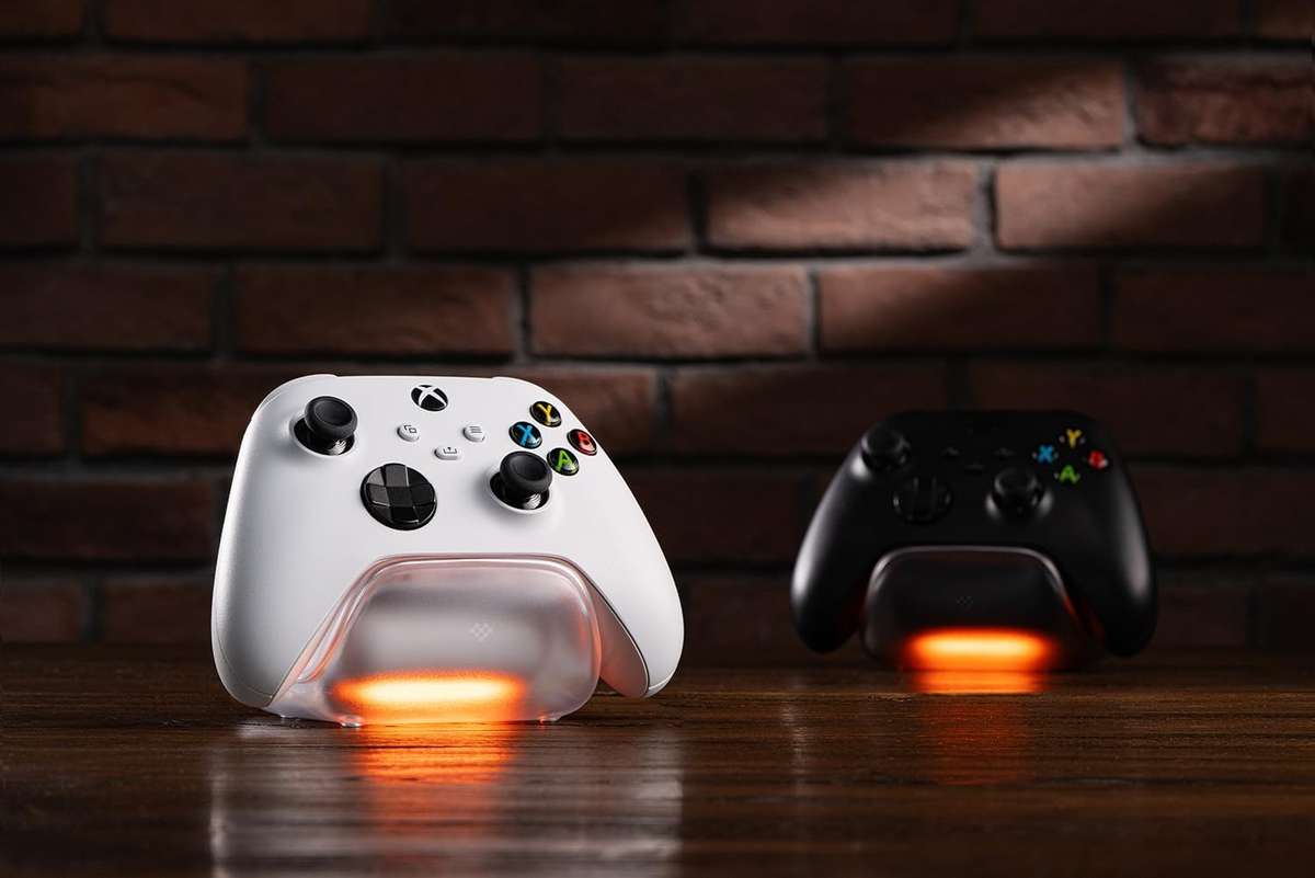 8BitDo Charging Dock for Xbox Wireless Controllers White