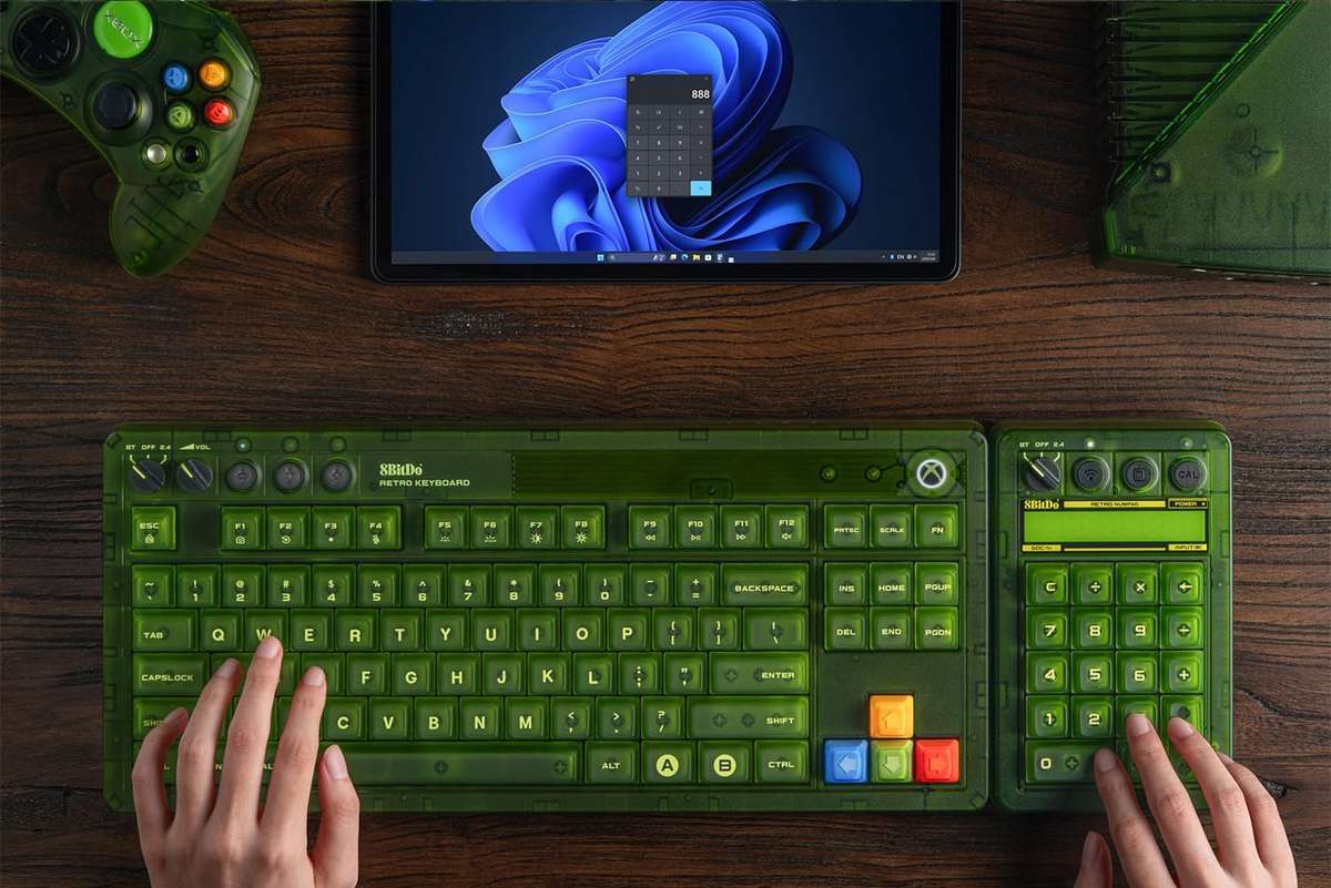 8BitDo Retro 18 Mechanical Numpad - Xbox Edition