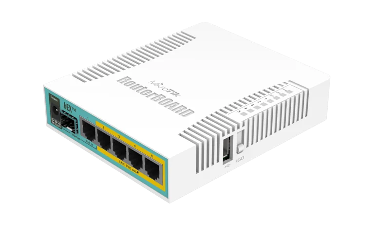 MikroTik hEX PoE, Desktop Router, 5x Gb LAN (four with PoE out), SFP, USB, RouterOS L4, plastic c...