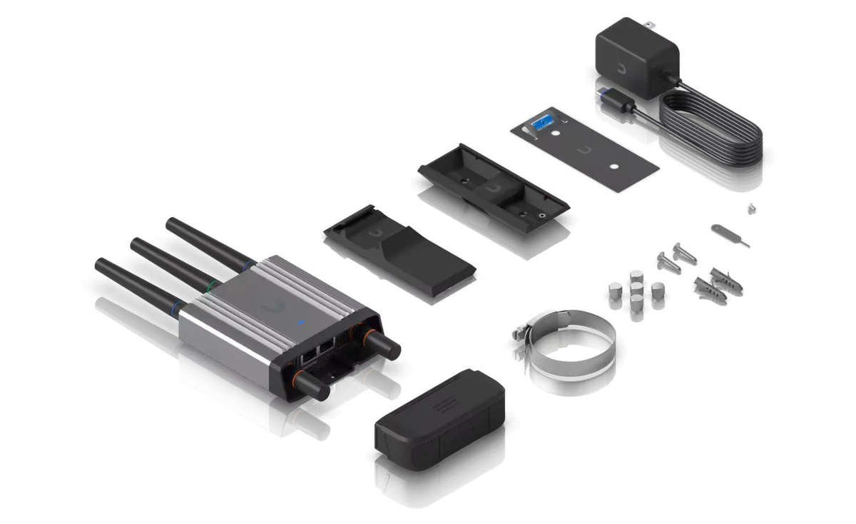 Ubiquiti UniFi LTE Industrial Mobile Router | UMR-Industrial