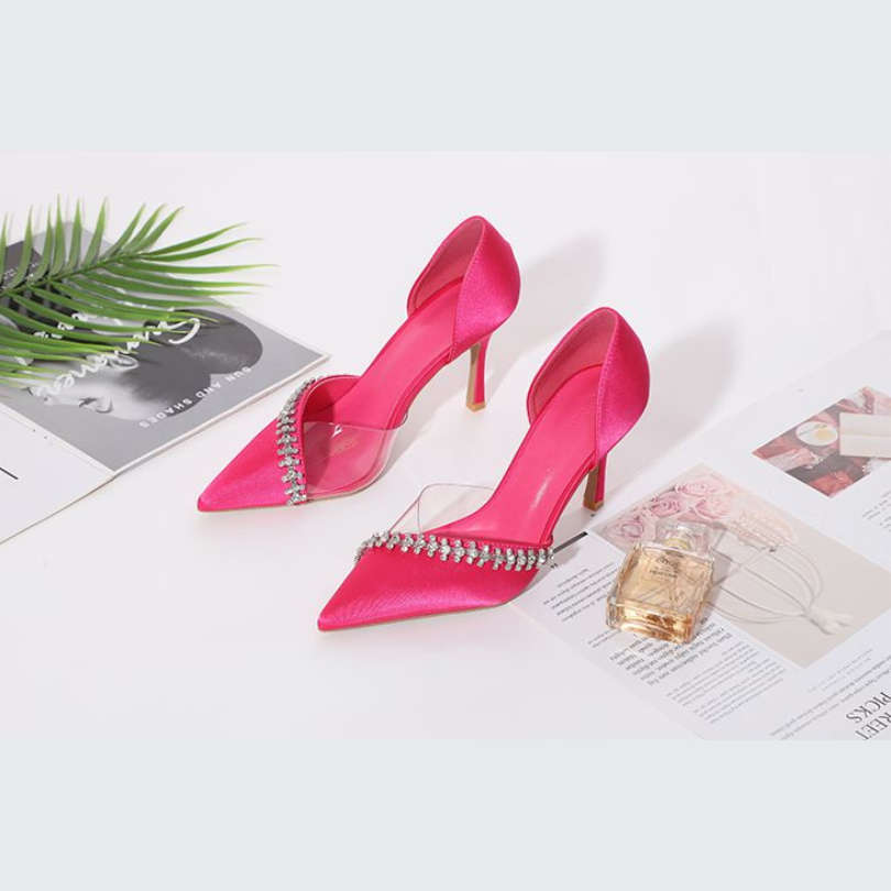 Classy Pointed Toe Short Heel