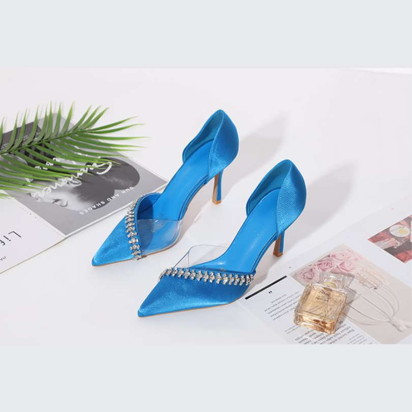 Classy Pointed Toe Short Heel
