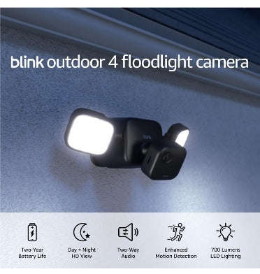 BLINK XT4 FLOODLIGHT WIRE-FREE SMART SECURITY CAMERA