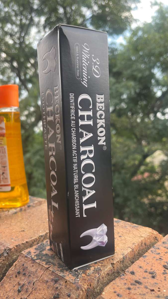 CHARCOAL Whitening Toothpaste | Beckon