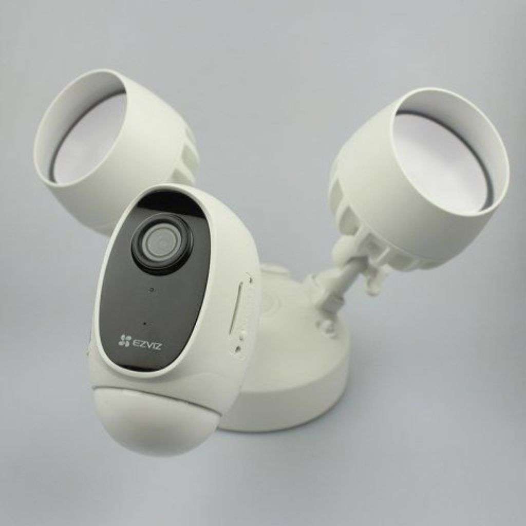 EZVIZ LC1C Floodlight Security Camera - 1080p, 2000lm, Siren (Pre-Loved)