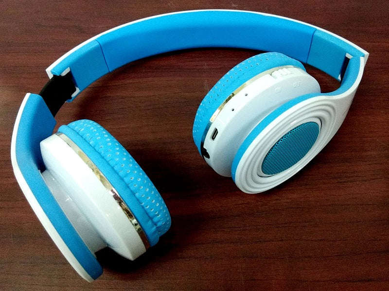 STN-19 Wireless Bluetooth Headphones - Micro SD, FM Radio, 550mAh, 40mm Driver