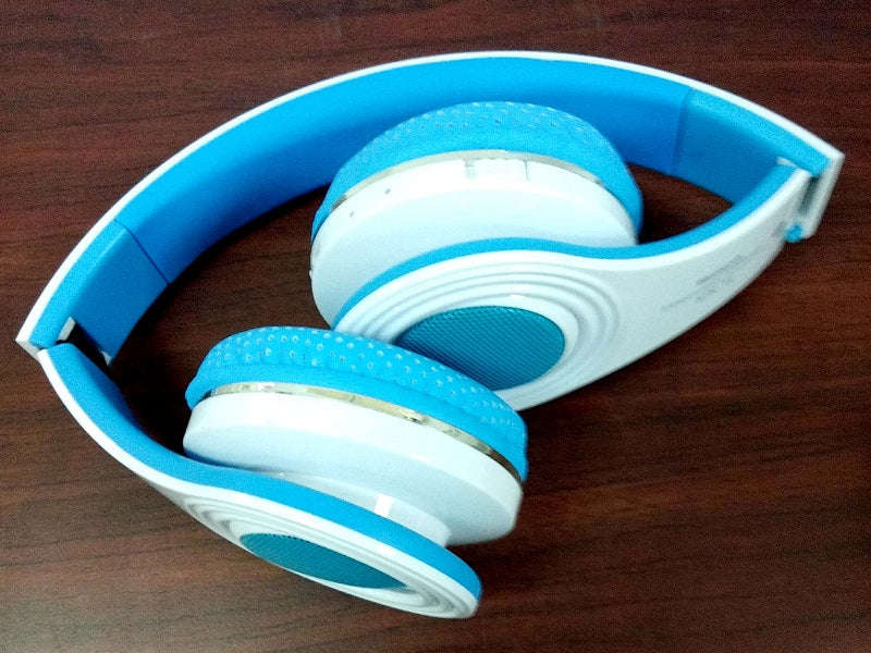 STN-19 Wireless Bluetooth Headphones - Micro SD, FM Radio, 550mAh, 40mm Driver