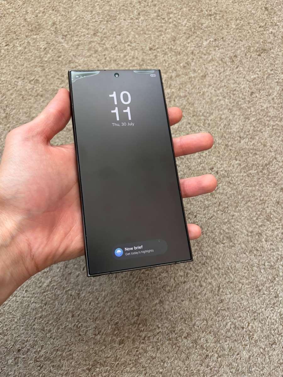 Samsung S24 Ultra 256gb 12gb ram Dual sim good condition with cover