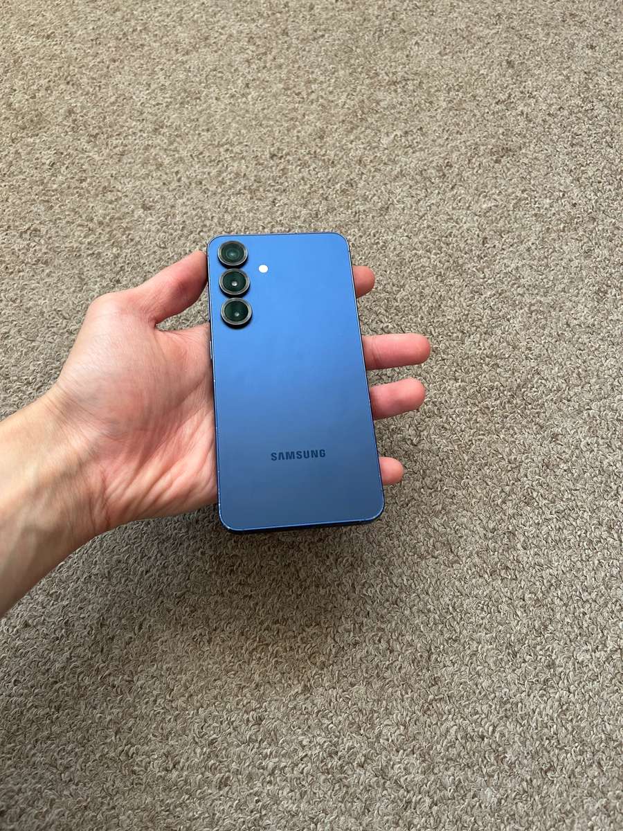 Samsung S25 5G 256gb 12gb ram Dual sim