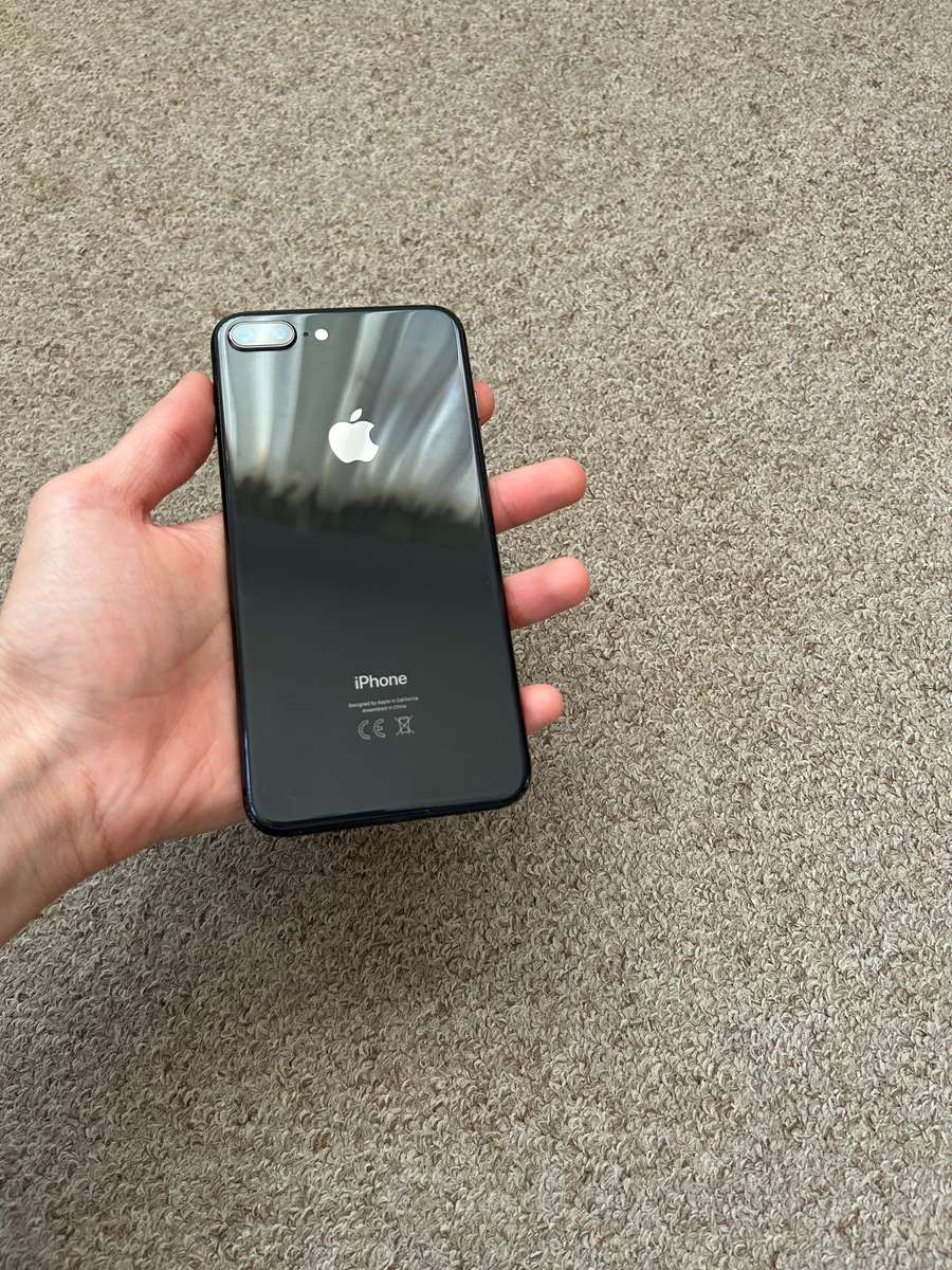 iPhone 8 Plus 256gb good condition 100% battery health