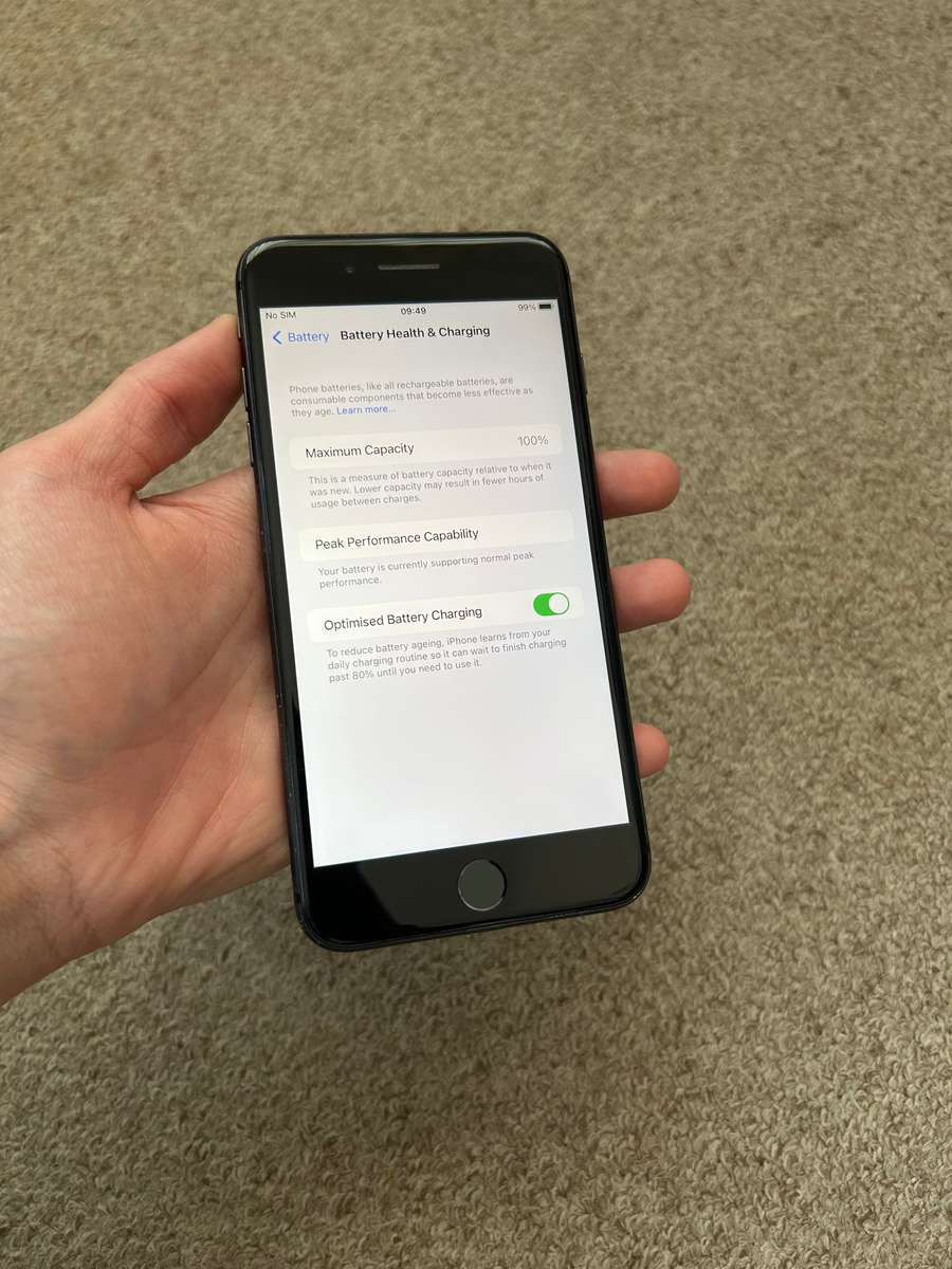 iPhone 8 Plus 256gb good condition 100% battery health