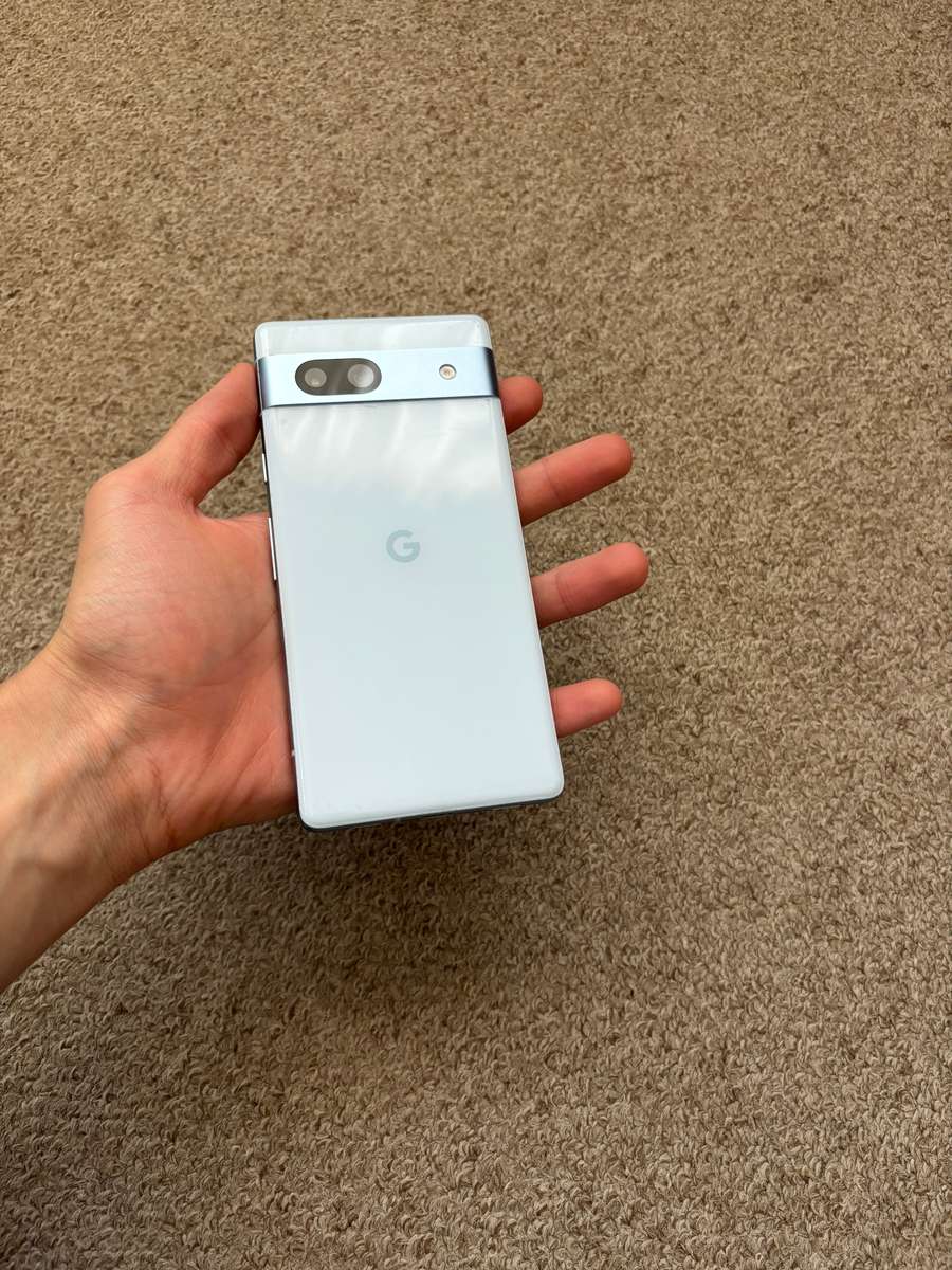 Google Pixel 7a 8GB RAM 128GB Dual SIM Excellent Condition
