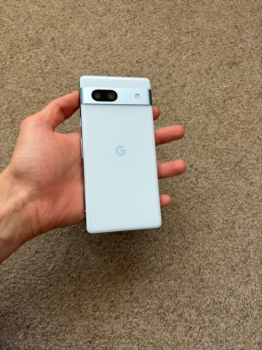 Google Pixel 7a 8GB RAM 128GB Dual SIM Excellent Condition