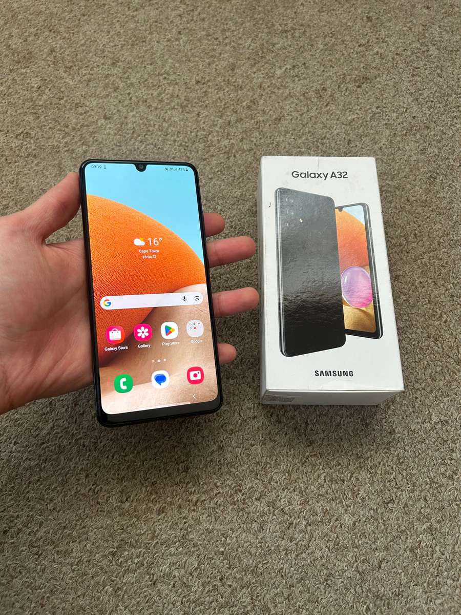 Samsung A32 128gb 4gb ram Dual Sim with box