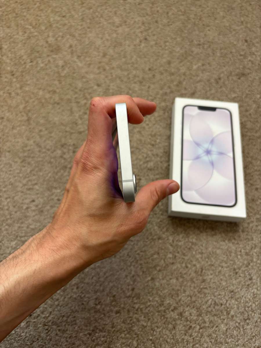 Apple iPhone 17e 256GB Dual SIM Immaculate Condition With Box - like new open box