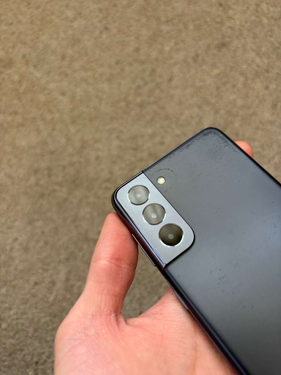 Samsung S21 5G 256gb 8gb ram Dual SIM with cover