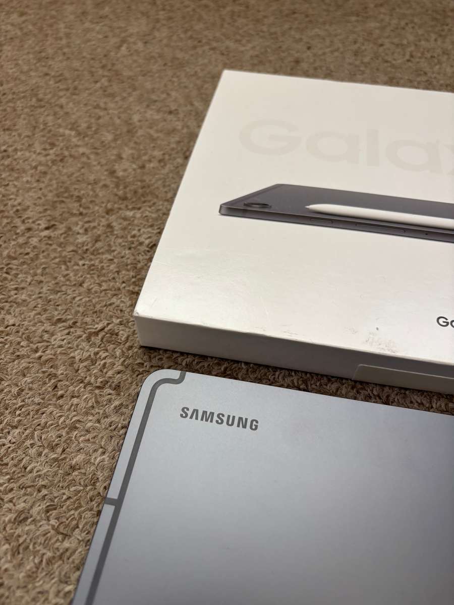 Samsung Galaxy Tab S10 Lite (X400) 10.9" 128GB Wi-Fi Only Tablet immaculate condition - Grey