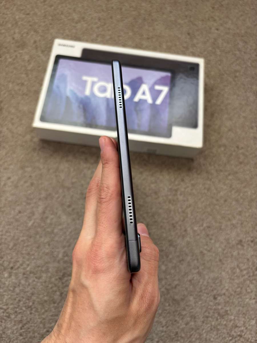 Samsung Galaxy Tab A7 10.4inch 32GB LTE with box and cover