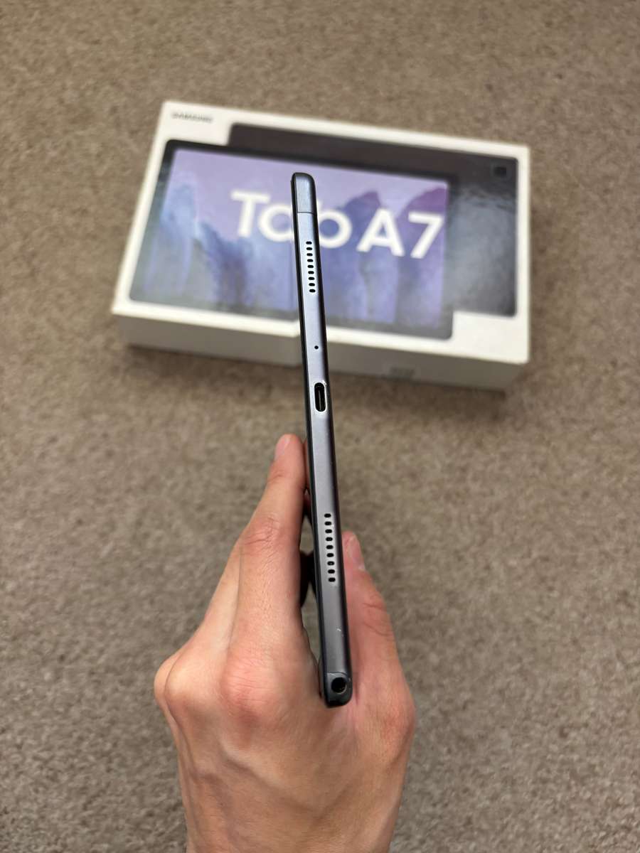 Samsung Galaxy Tab A7 10.4inch 32GB LTE with box and cover