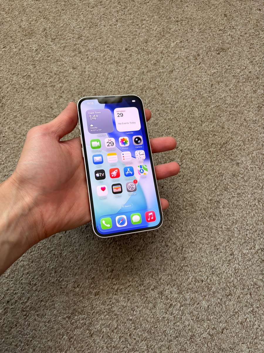 iPhone 13 Dual sim 128gb good condition with cover - Pink