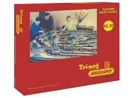 Tri-Ang Railways Remembered: RS30 Crash Train Set - 00 Gauge Hornby R1285M
