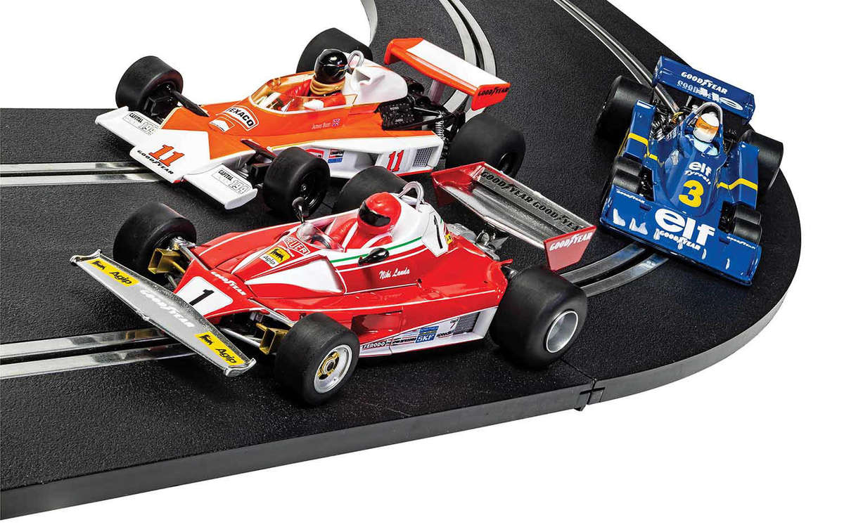 Mc Laren M23 & 312T & Tyrrell P34 1976 British GP - 1/32 Scale - Scalextric - SCAC4189A