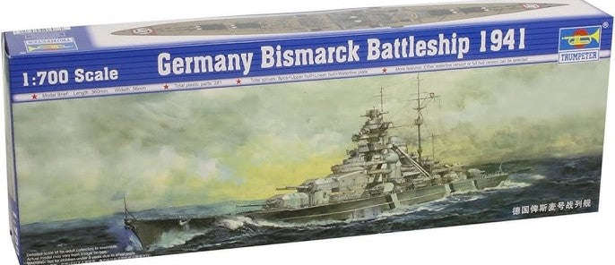 Battleship Bismarck 1941 - 1/700 Scale Trumpeter 05711