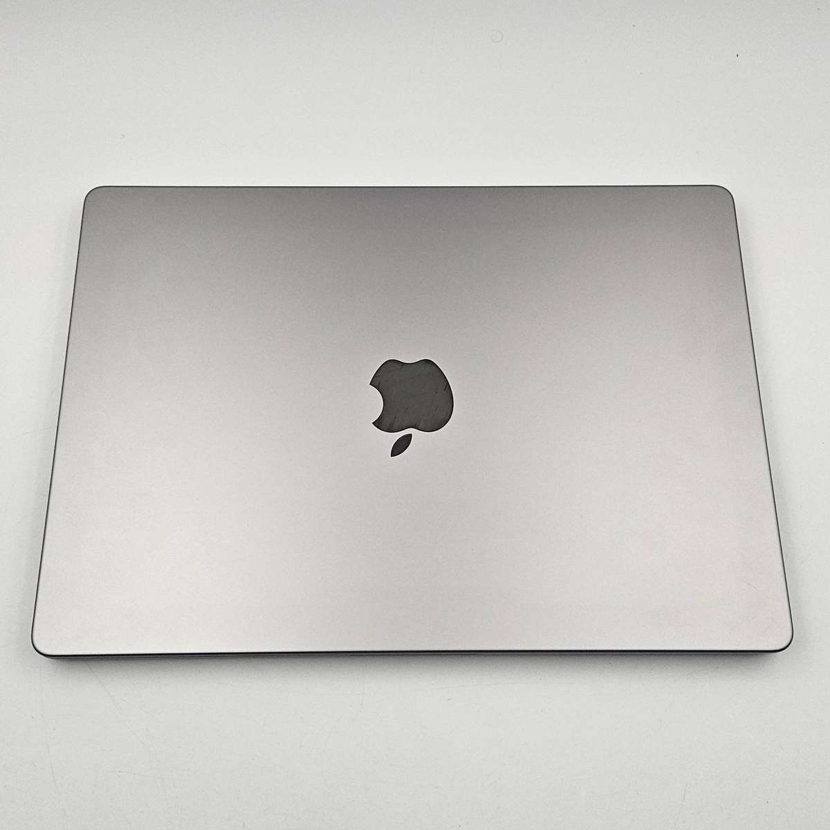 Macbook Pro (14inch, 2021, M1Pro, 16GB/ 512GB)- Grade A